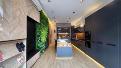 Sims Avenue (D14), Shop House #612417481